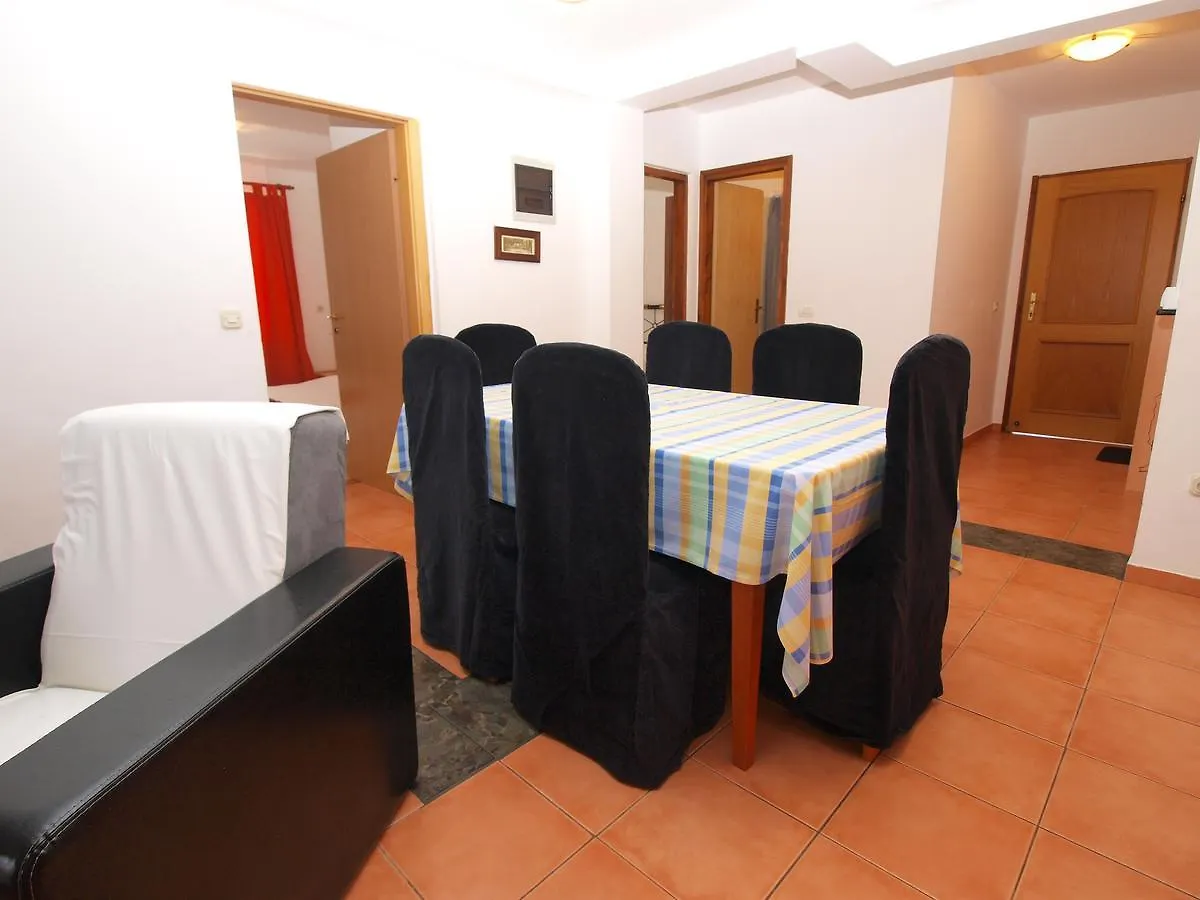 Apartments Marija 85 Fažana 0*,
